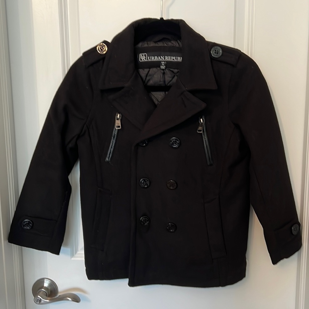 Boys black wool coat, size 8